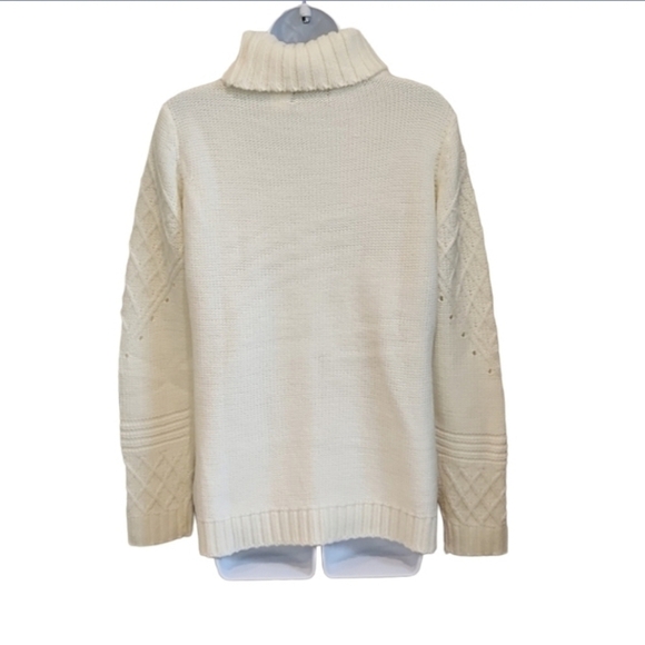 VENUS chunky turtle neck cream pullover sweater - Picture 5 of 7